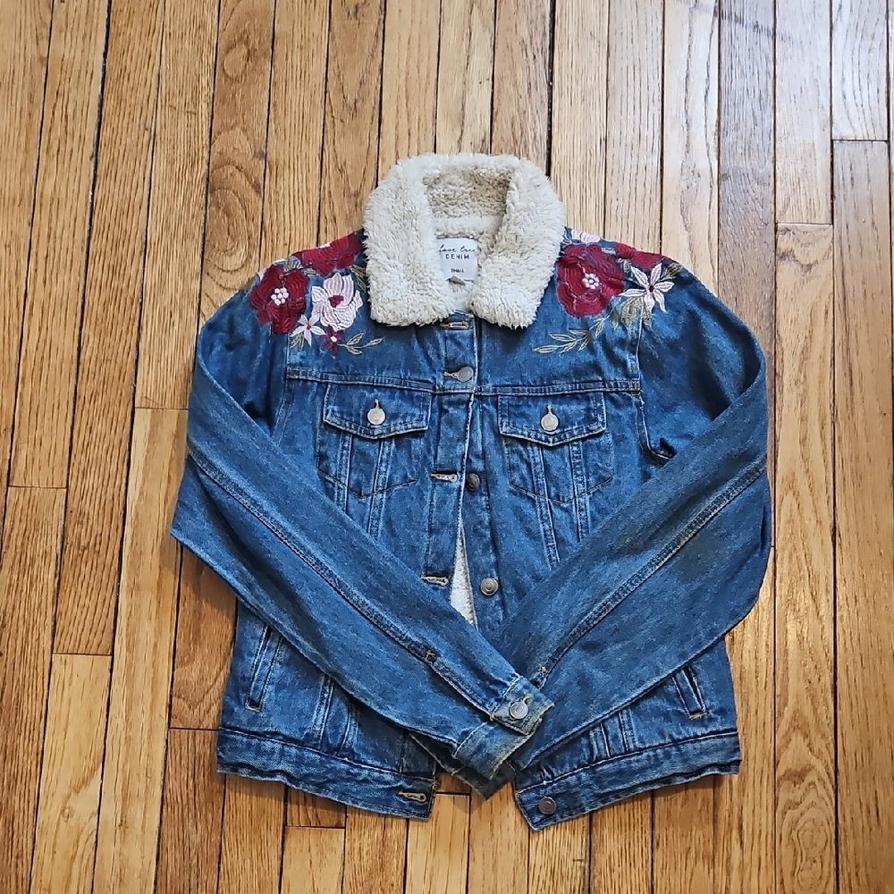 Love Tree Denim Jacket Floral Embroidered Sherpa Collar